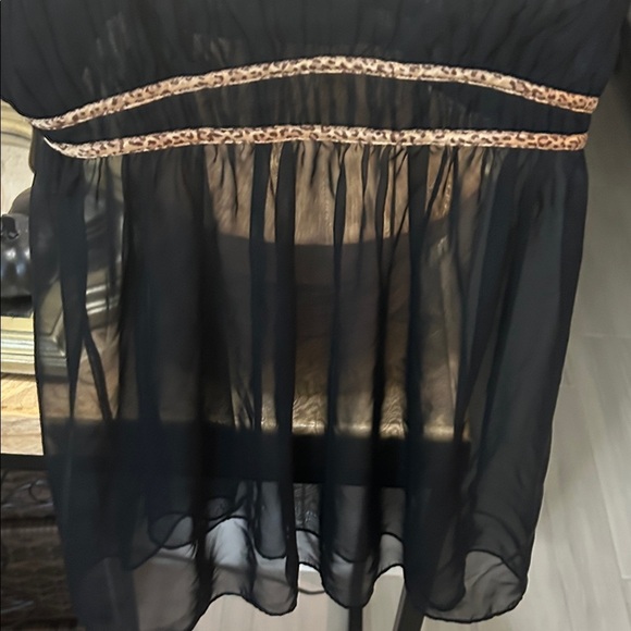 Victoria's Secret Black Sheer Camisole with Leopard Trim - Picture 6 of 10
